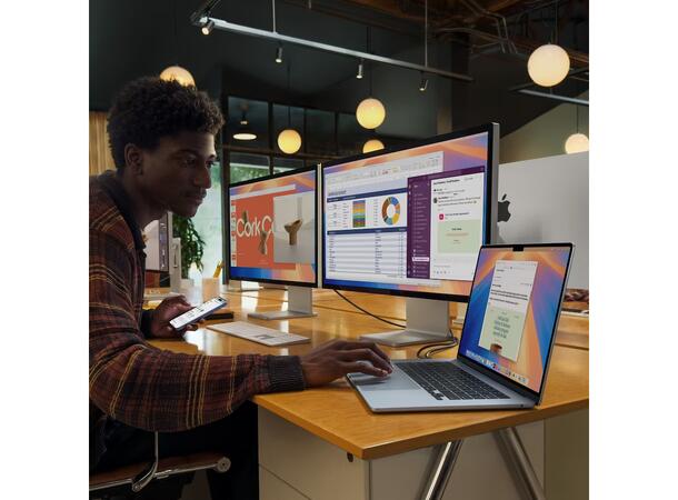 MacBook Air 15" (2025) 256GB Black Apple 10-core M4 CPU, 16GB, 256G 